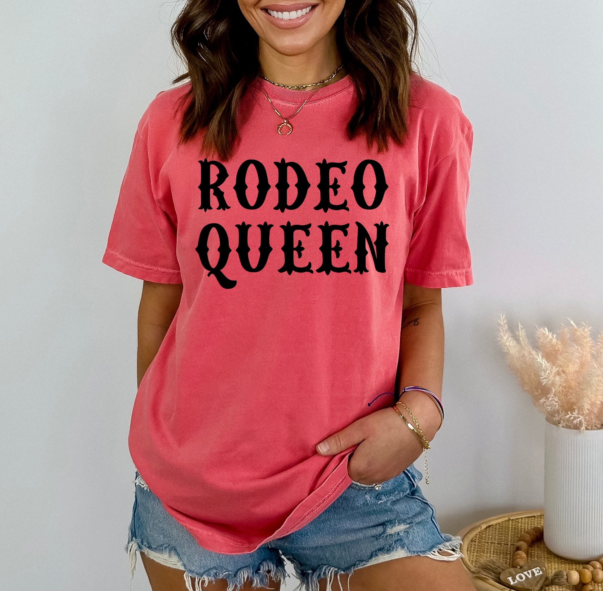 Rodeo Queen T-shirt - SLATE + STONE DESIGNS